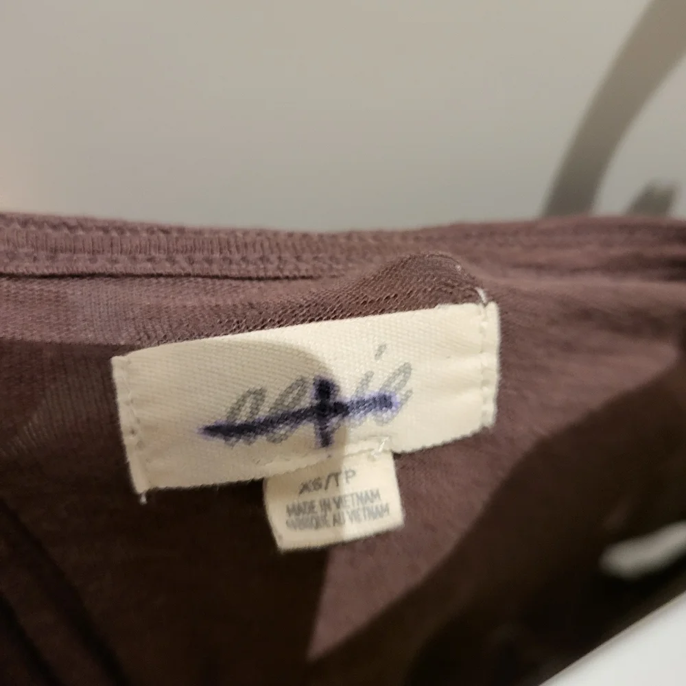 Top - Picture 3 of 3